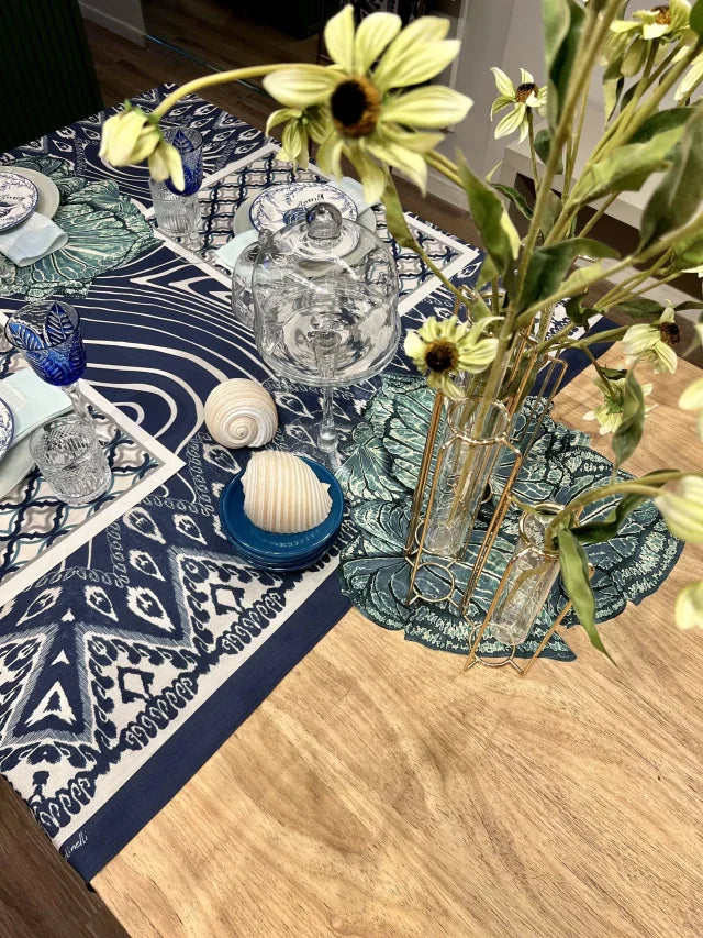 MANTEL ALMA - ESTAMPA PADRONAGENS IKAT E MAR AZUL