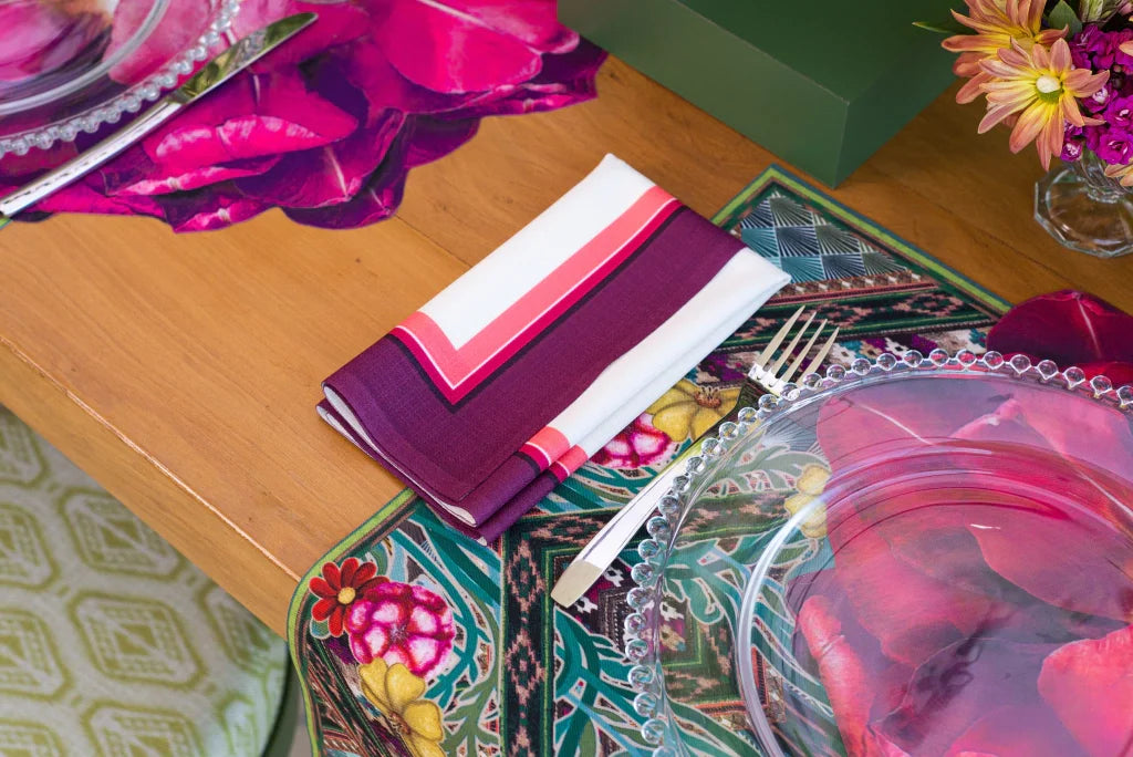 JOGO AMERICANO RETANGULAR DE TECIDO IMPERMEÁVEL - ESTAMPA FLORAL VERDE