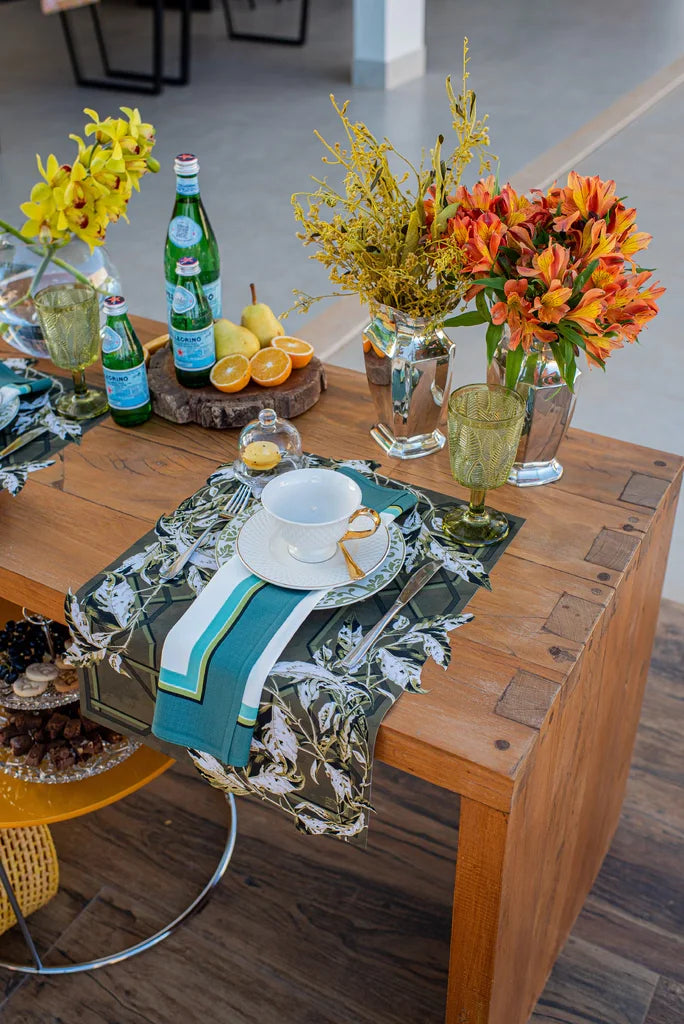 JOGO AMERICANO RETANGULAR DE TECIDO IMPERMEÁVEL - ESTAMPA FOLHAGENS BOSQUE