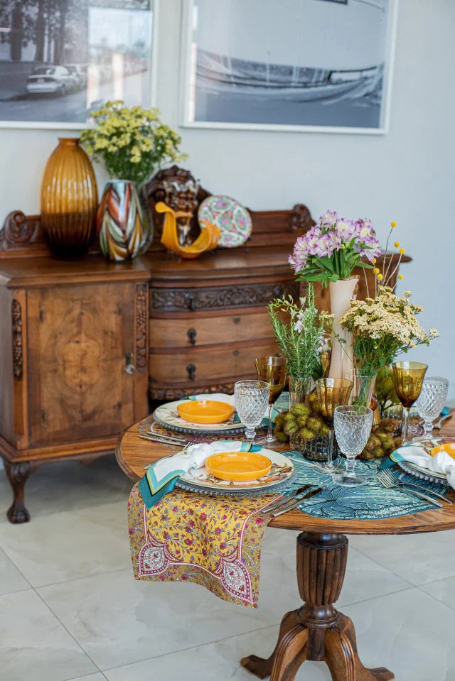 JOGO AMERICANO RETANGULAR DE TECIDO IMPERMEÁVEL - ESTAMPA CASHMERE AÇAFRÃO 