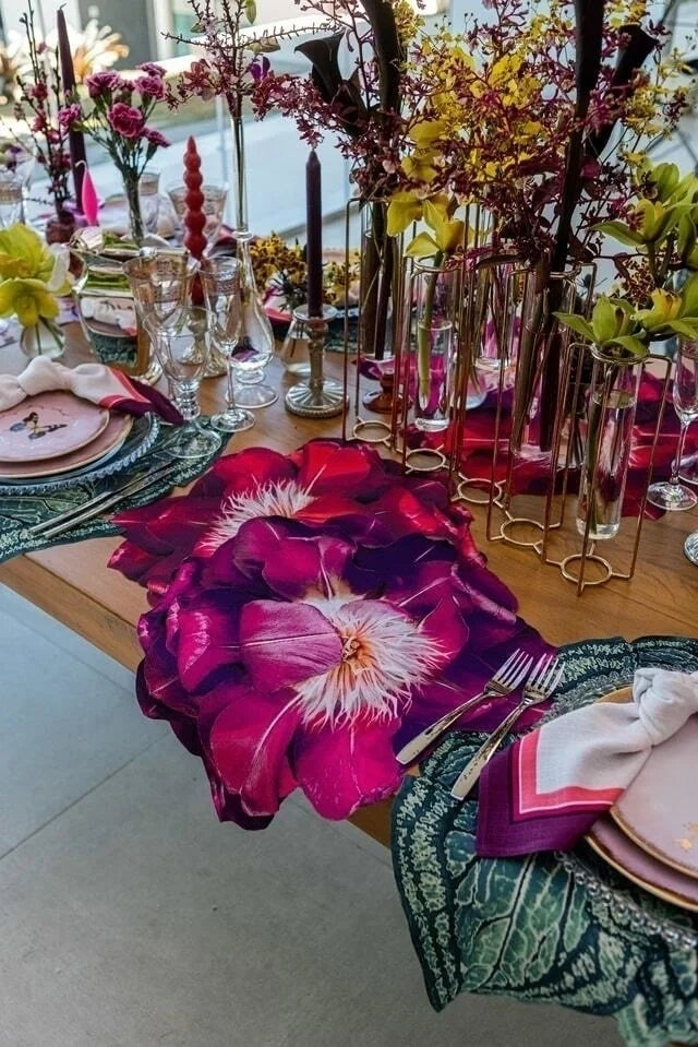 JOGO AMERICANO FLOR VIDA DE TECIDO IMPERMEÁVEL - ESTAMPA PINK