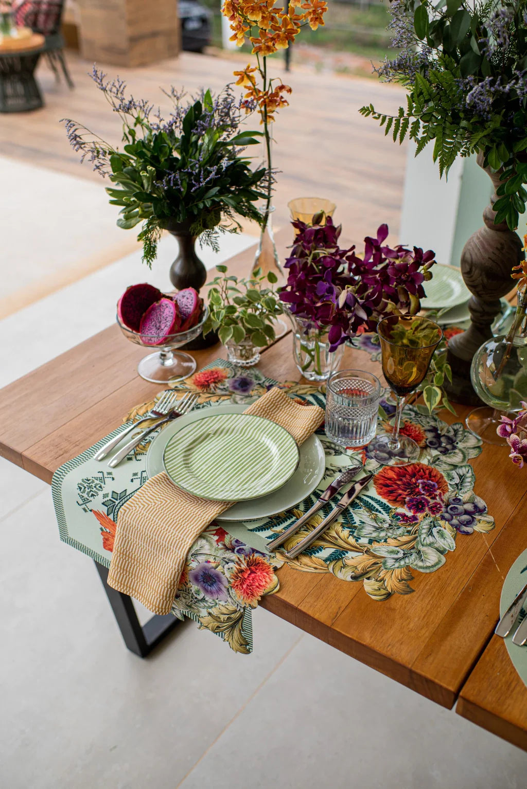 JOGO AMERICANO REDONDO DE TECIDO IMPERMEÁVEL - ESTAMPA LISO VERDE LA GLORIA