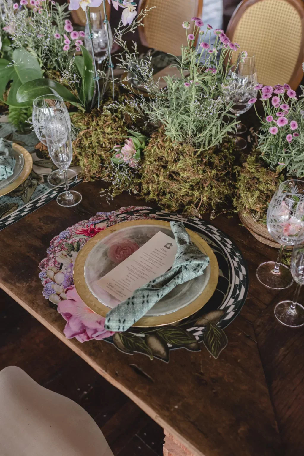 JOGO AMERICANO REDONDO DE TECIDO IMPERMEÁVEL - ESTAMPA LISA CAMPO