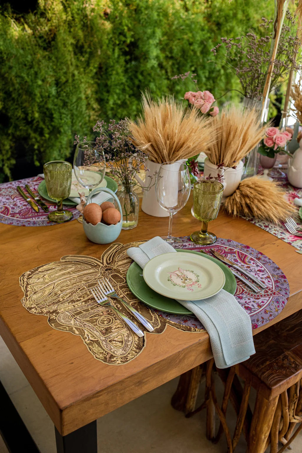 JOGO AMERICANO BORBOLETA DE TECIDO IMPERMEÁVEL - ESTAMPA DOURADA