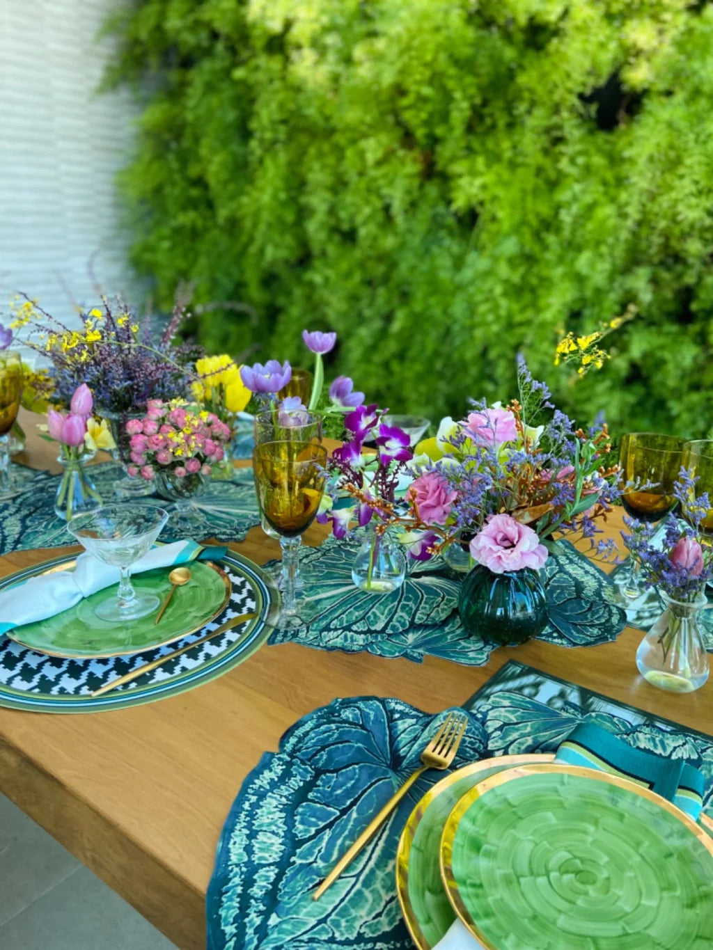 JOGO AMERICANO REDONDO DE TECIDO IMPERMEÁVEL - ESTAMPA PIED DE POULE VERDE