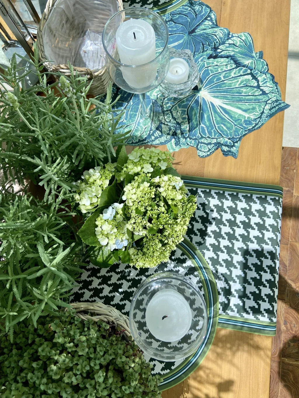 JOGO AMERICANO RETANGULAR DE TECIDO IMPERMEÁVEL - ESTAMPA PIED DE POULE VERDE