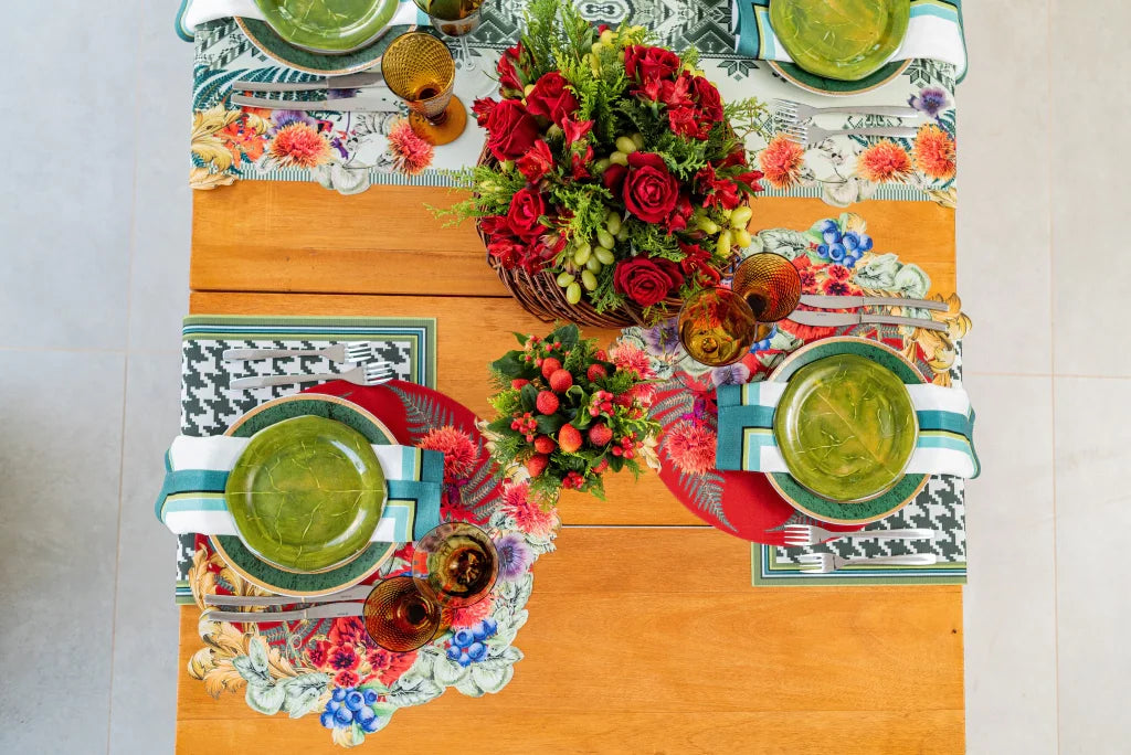 JOGO AMERICANO REDONDO DE TECIDO IMPERMEÁVEL - ESTAMPA LISO VERMELHA LA GLORIA