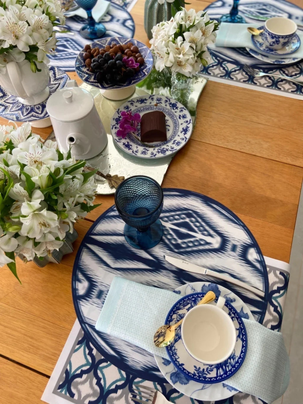 JOGO AMERICANO RETANGULAR DE TECIDO IMPERMEÁVEL - ESTAMPA MARROQUINA MAR