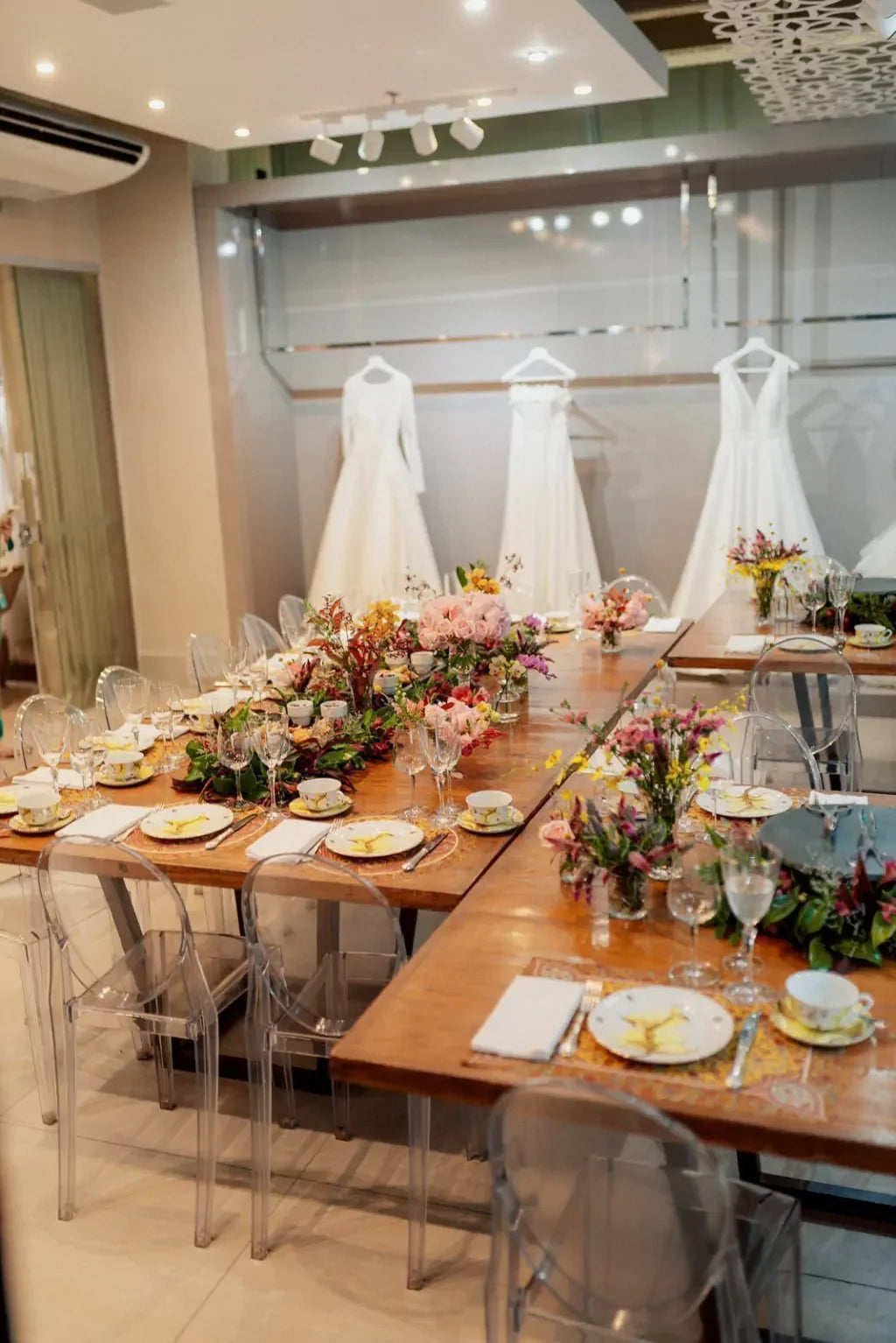 JOGO AMERICANO REDONDO DE TECIDO IMPERMEÁVEL - ESTAMPA CASHMERE AÇAFRÃO 