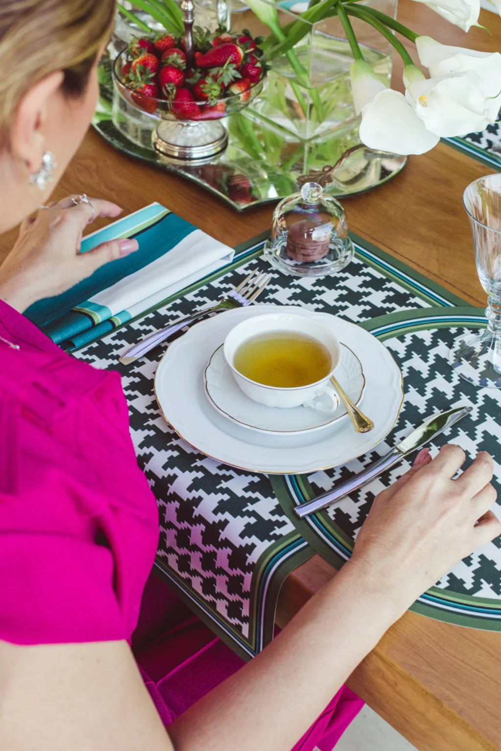 JOGO AMERICANO RETANGULAR DE TECIDO IMPERMEÁVEL - ESTAMPA PIED DE POULE VERDE