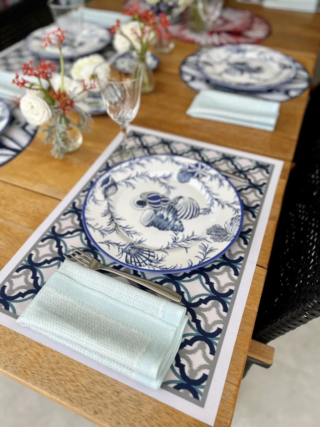 JOGO AMERICANO RETANGULAR DE TECIDO IMPERMEÁVEL - ESTAMPA MARROQUINA MAR