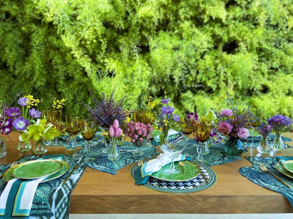 JOGO AMERICANO FOLHA IKAT DE TECIDO IMPERMEÁVEL - ESTAMPA VERDE LA VIDA