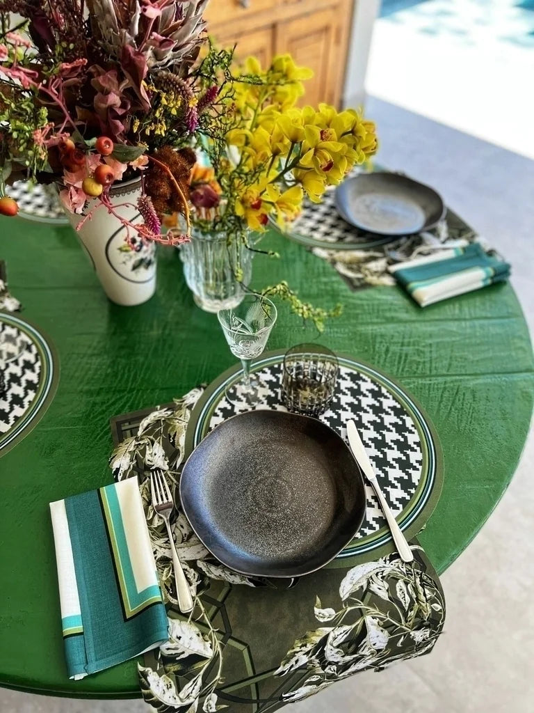 JOGO AMERICANO RETANGULAR DE TECIDO IMPERMEÁVEL - ESTAMPA FOLHAGENS BOSQUE