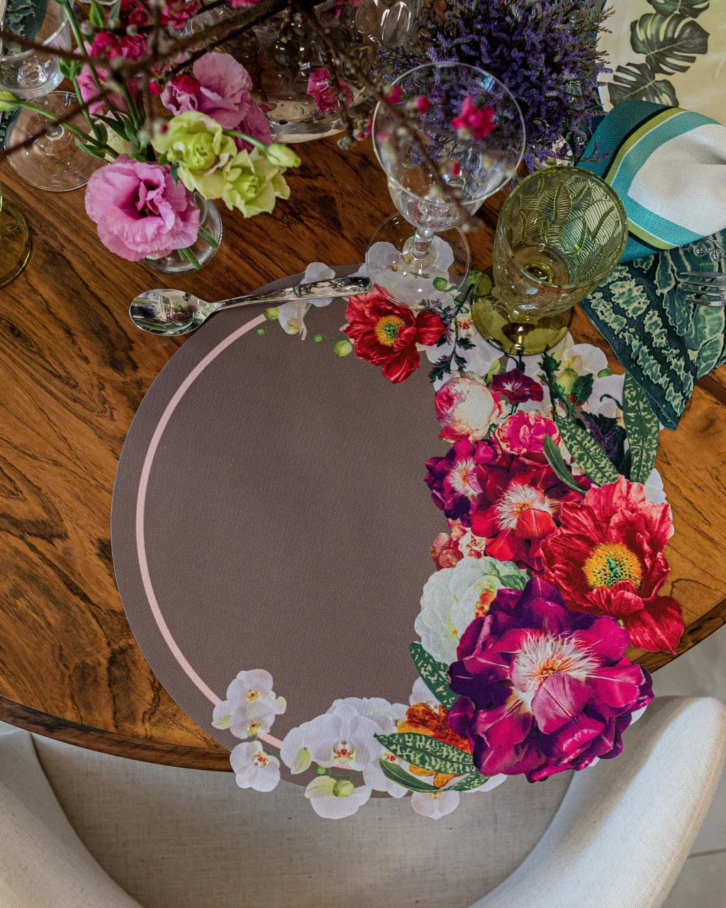 JOGO AMERICANO REDONDO DE TECIDO IMPERMEÁVEL - ESTAMPA LISA VIDA