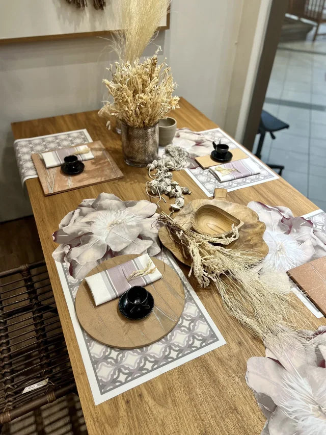 JOGO AMERICANO RETANGULAR DE TECIDO IMPERMEÁVEL - ESTAMPA MARROQUINA CINZA