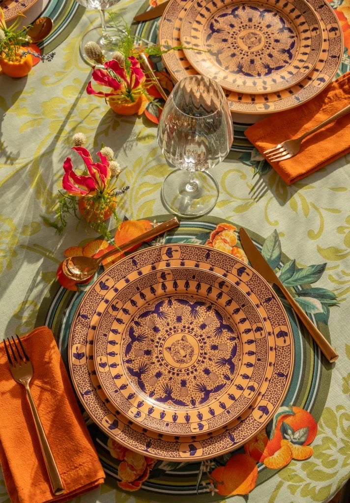 JOGO AMERICANO REDONDO DE TECIDO IMPERMEÁVEL - ESTAMPA LISA MANDARINA