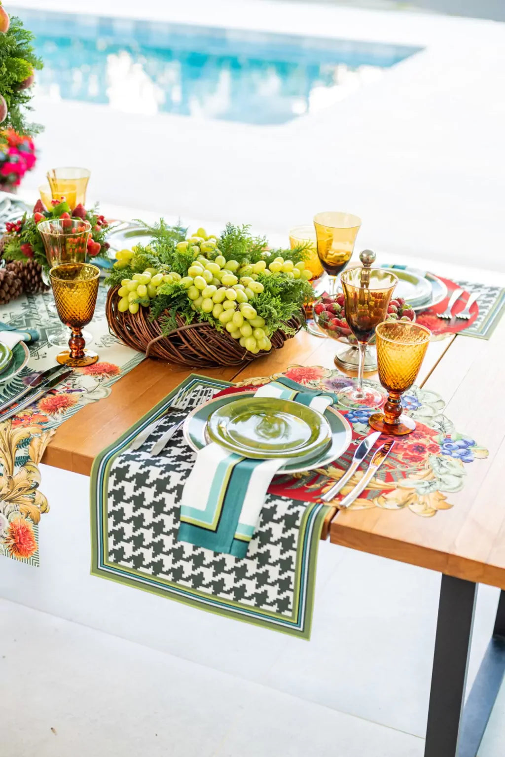 JOGO AMERICANO RETANGULAR DE TECIDO IMPERMEÁVEL - ESTAMPA PIED DE POULE VERDE