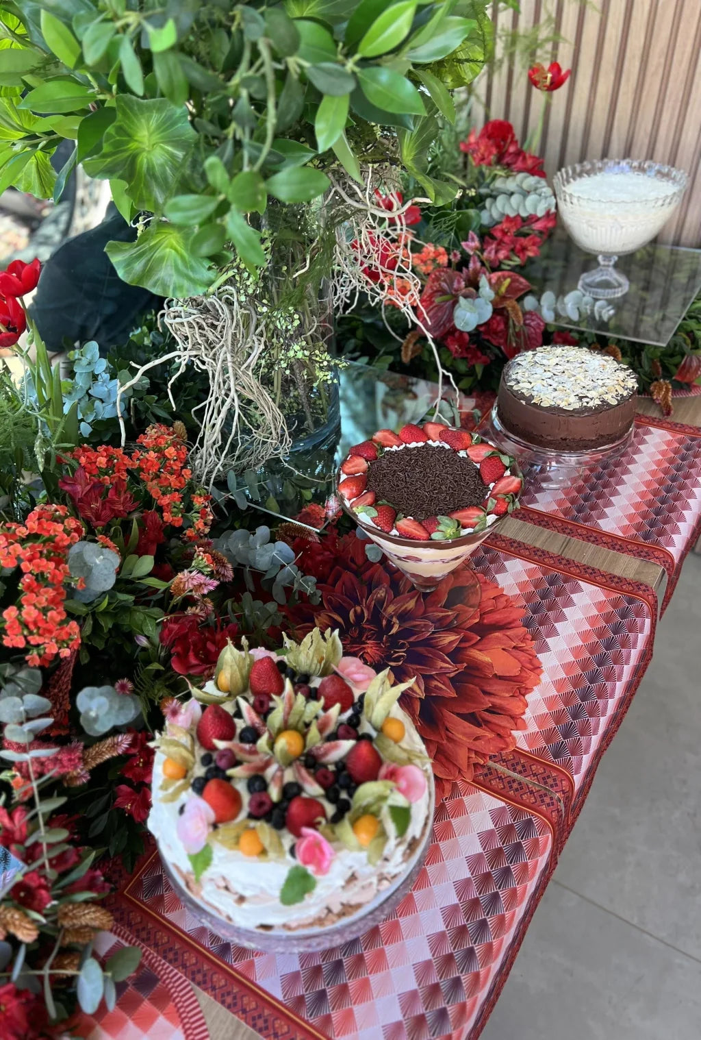 JOGO AMERICANO FLOR DE TECIDO IMPERMEÁVEL - ESTAMPA CRISÂNTEMO LARANJA LA GLORIA