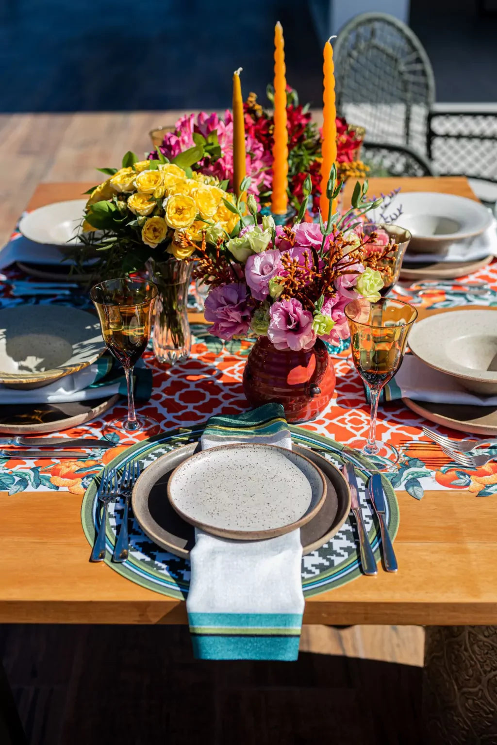 JOGO AMERICANO REDONDO DE TECIDO IMPERMEÁVEL - ESTAMPA PIED DE POULE VERDE
