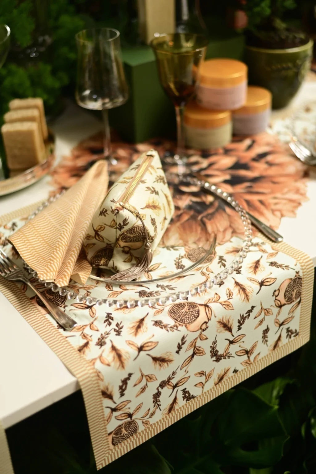 JOGO AMERICANO RETANGULAR DE TECIDO IMPERMEÁVEL - ESTAMPA ROMÃ LIBERTY CELESTE PAZ